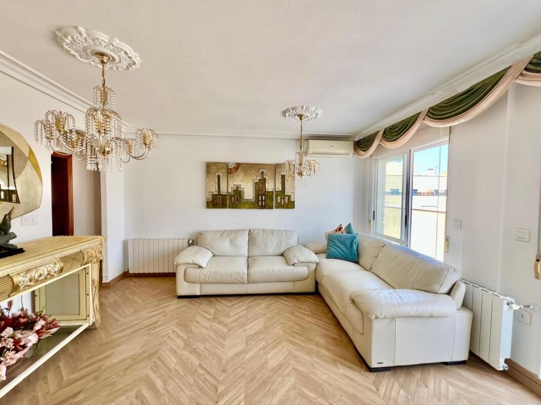 Апартаменты с 3 спальнями, 130м² в Торревьеха, Испания [ID: 0152-604292]