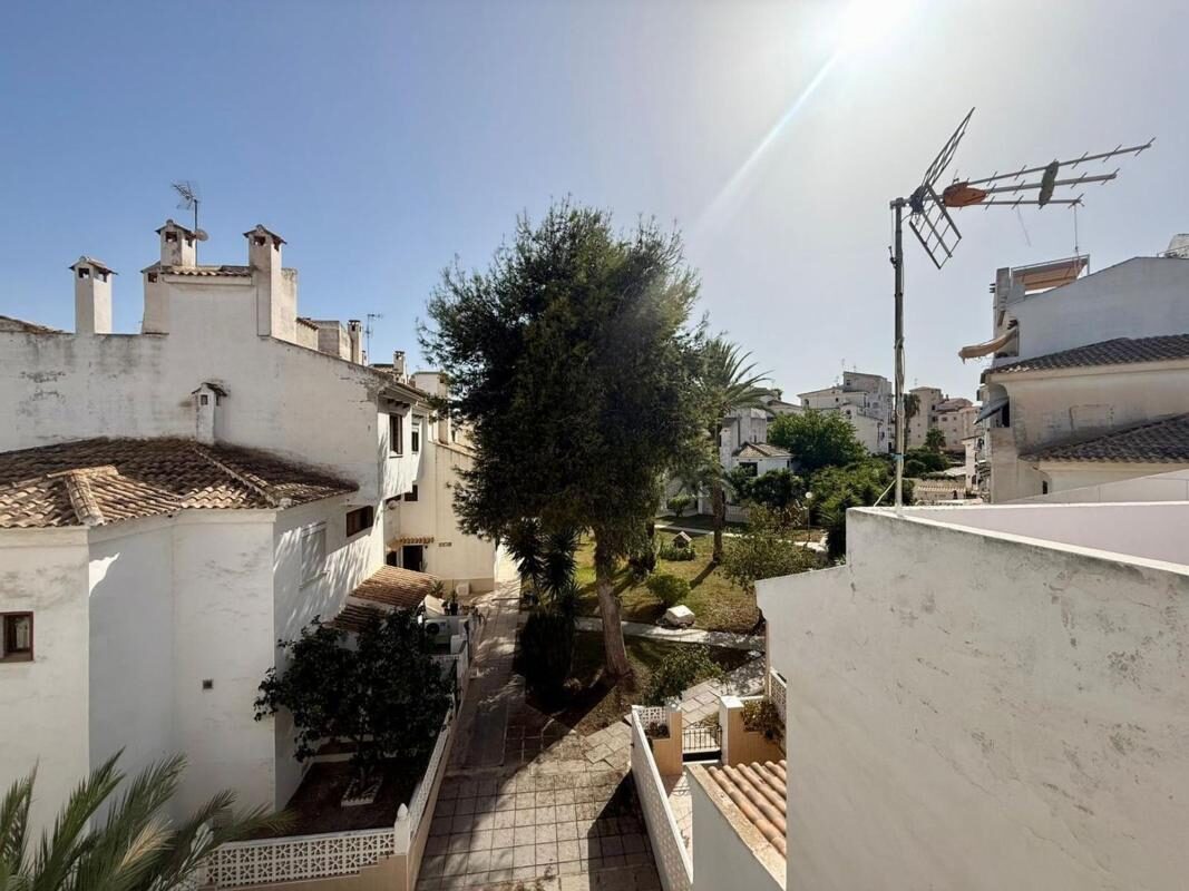 Apartamenty z 1 sypialnią, 41m² w Torrevieja, Hiszpania [ID: 0152-599734]