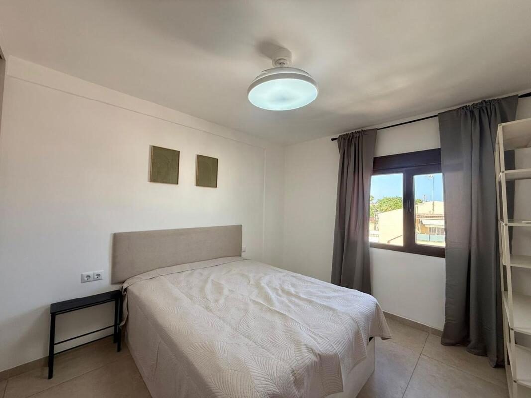 Apartamenty z 1 sypialnią, 41m² w Torrevieja, Hiszpania [ID: 0152-599734]