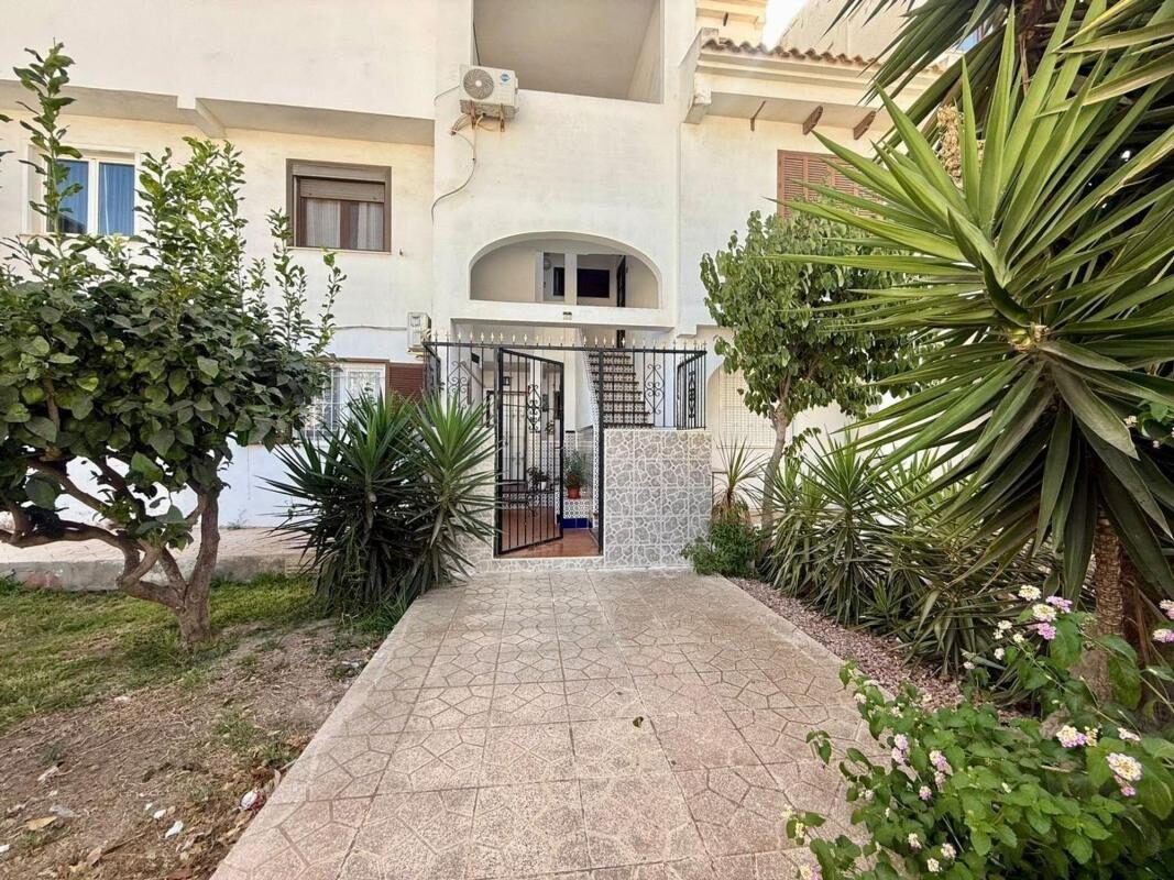 Apartamenty z 1 sypialnią, 41m² w Torrevieja, Hiszpania [ID: 0152-599734]