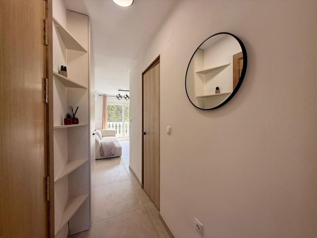 Apartamenty z 1 sypialnią, 41m² w Torrevieja, Hiszpania [ID: 0152-599734]