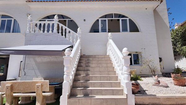Дома в Сан-Мигель-де-Салинас, Испания, 557м² - изображение 8