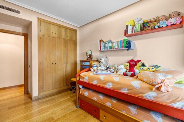 Apartments in Alicante, Spain, 265m² - image 17