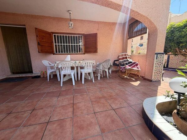 Villa in Torrevieja, Spain, 73m² - image 3