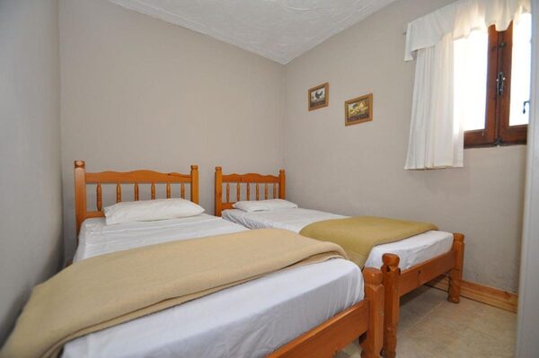 Villa in Pinoso, Spain, 450m² - image 5