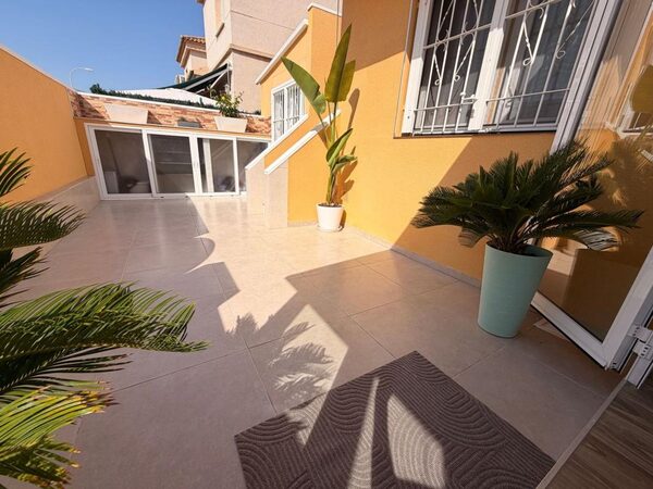 Таунхаус в Торревьеха, Испания, 110м² - изображение 3