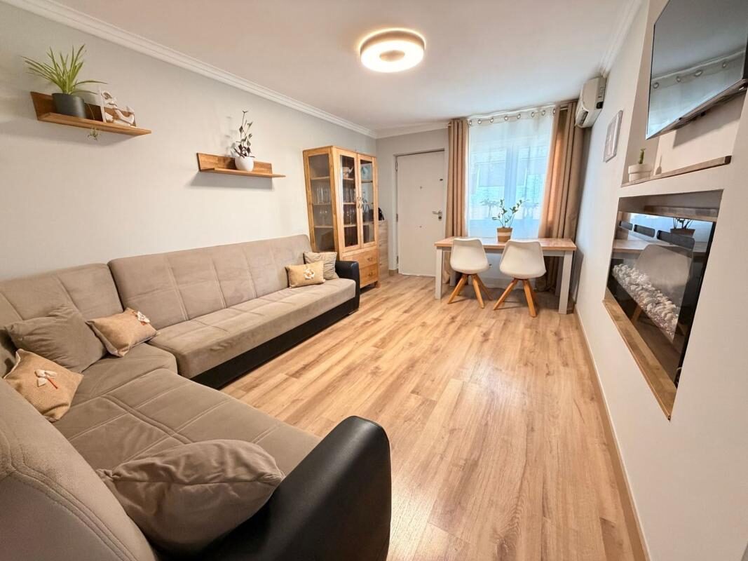 Townhouse with 3 bedrooms, 110m² in Torrevieja, Spain [ID: 0152-576083]