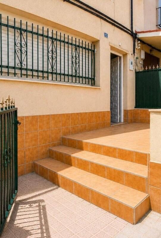 Вилла в Пиносо, Испания, 150м² - изображение 16