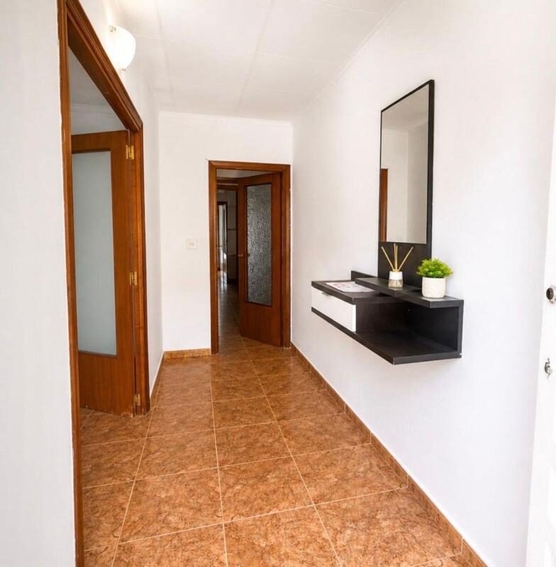 Вилла с 4 спальнями, 150м² в Пиносо, Испания [ID: 0152-575317]