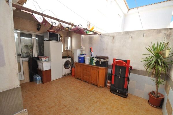 Вилла в Пиносо, Испания, 137м² - изображение 11
