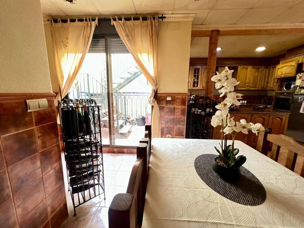 Вилла с 3 спальнями, 140м² в Пиносо, Испания [ID: 0152-570663]