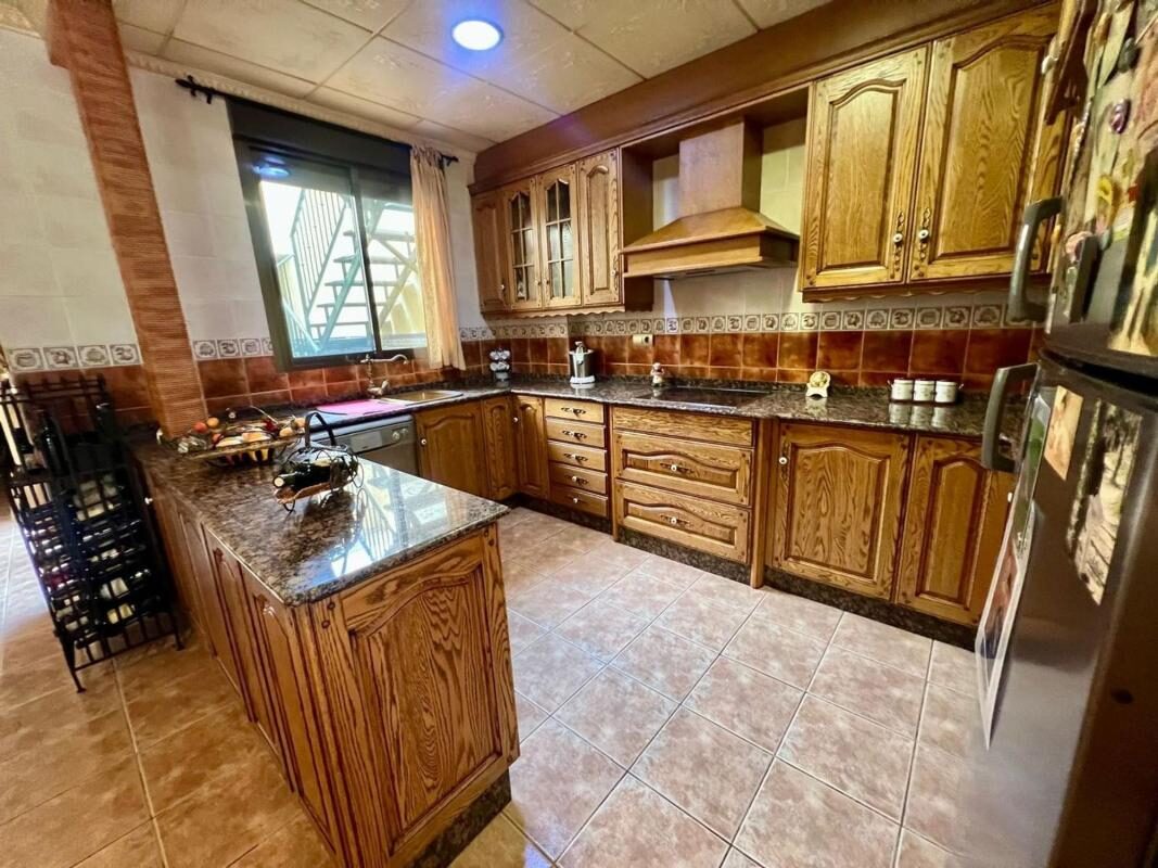 Вилла с 3 спальнями, 140м² в Пиносо, Испания [ID: 0152-570663]