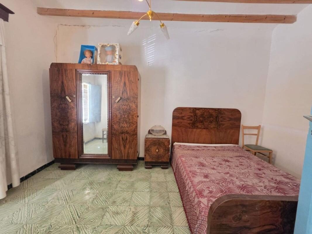 Вилла с 5 спальнями, 140м² в Ондон-де-лас-Ньевес, Испания [ID: 0152-570327]