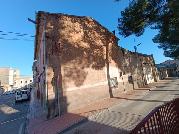 Villa in Pinoso, Spain, 229m² - image 15