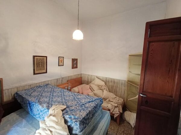 Villa in Pinoso, Spain, 229m² - image 13