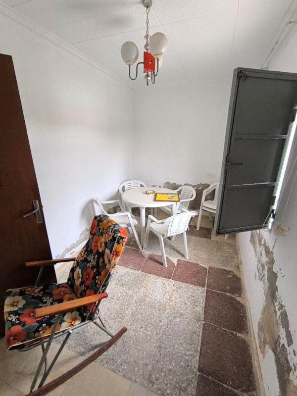 Houses in La Romana, Spain, 72m² - image 11