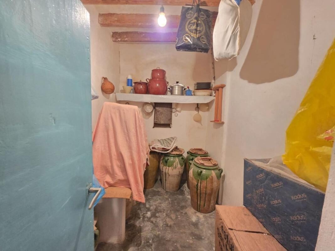 Вілла з 5 спальнями, 140м² в Ондон-де-лас-Ньєвес, Іспанія [ID: 0152-569607]