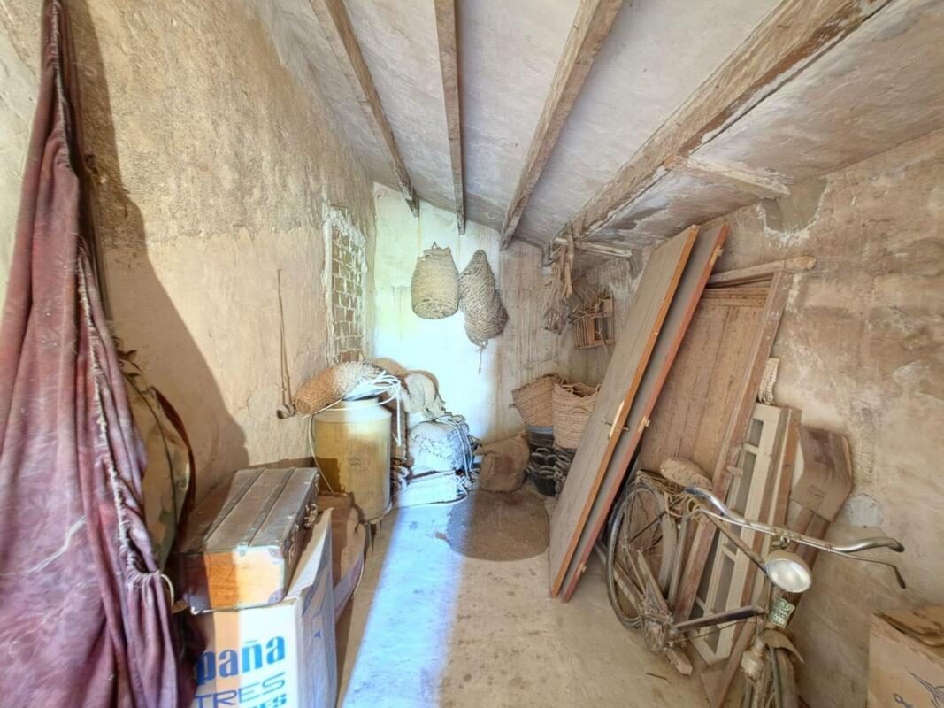 Вілла з 5 спальнями, 140м² в Ондон-де-лас-Ньєвес, Іспанія [ID: 0152-569607]