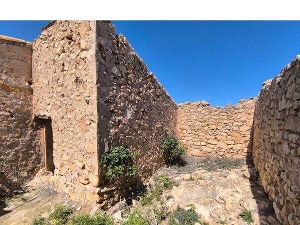 Houses in Pinoso, Spain, 108m² - image 7