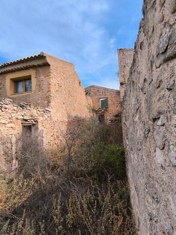 Houses in Pinoso, Spain, 200m² - image 30