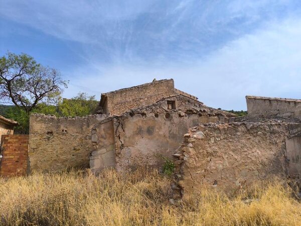 Houses in Pinoso, Spain, 200m² - image 7