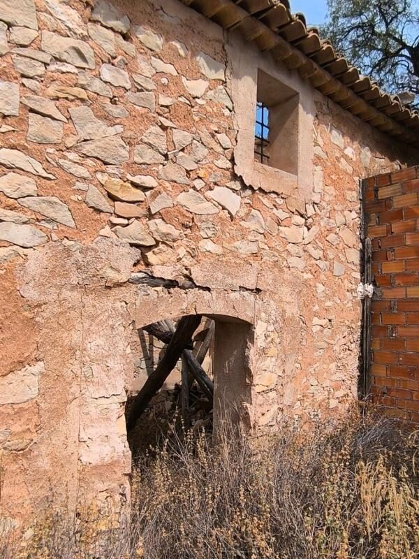 Houses in Pinoso, Spain, 200m² - image 27