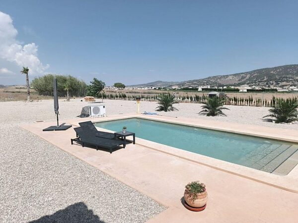 Willa w Pinoso, Hiszpania, 127m² - obraz 2