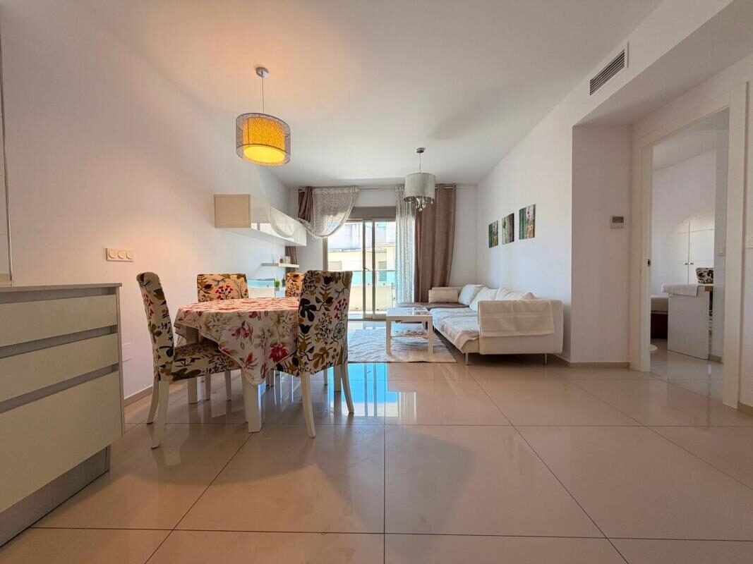 Апартаменты с 2 спальнями, 85м² в Рохалес, Испания [ID: 0152-564052]