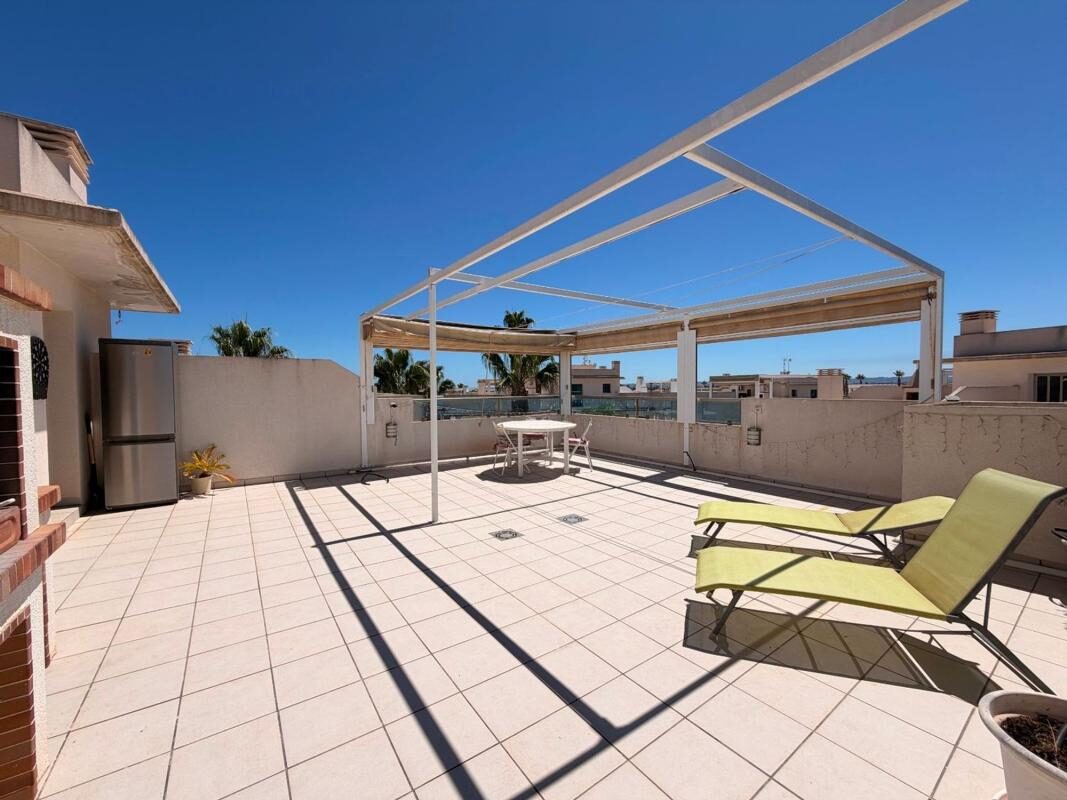 Апартаменты с 2 спальнями, 85м² в Рохалес, Испания [ID: 0152-564052]