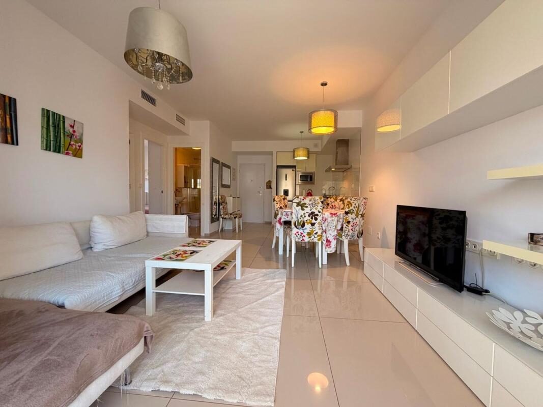 Апартаменты с 2 спальнями, 85м² в Рохалес, Испания [ID: 0152-564052]