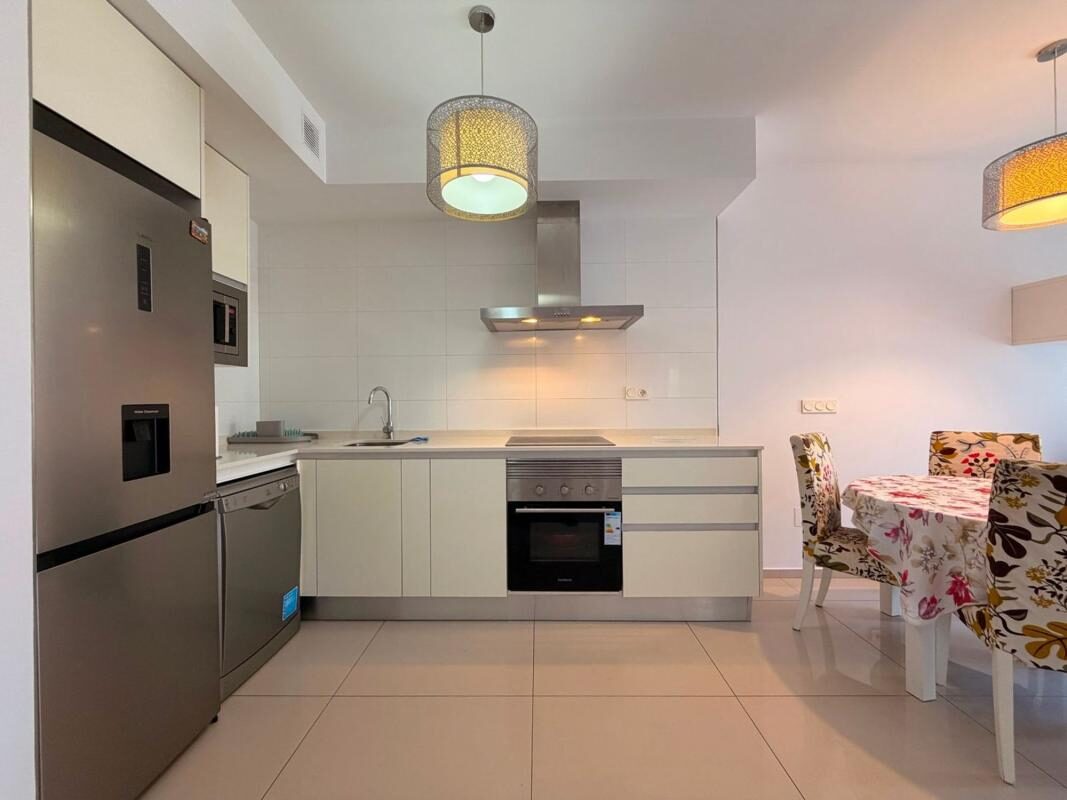 Апартаменты с 2 спальнями, 85м² в Рохалес, Испания [ID: 0152-564052]