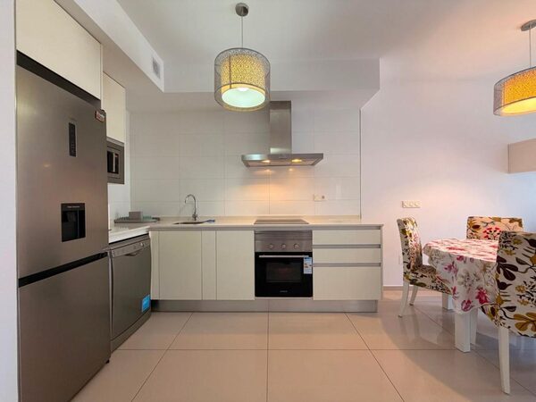 Апартаменты в Рохалес, Испания, 85м² - изображение 11