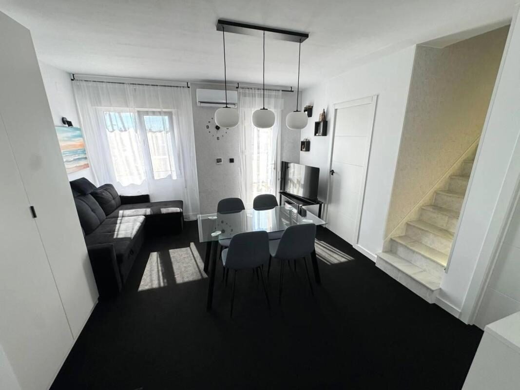 Apartments with 3 bedrooms, 82m² in Torrevieja, Spain [ID: 0152-563321]