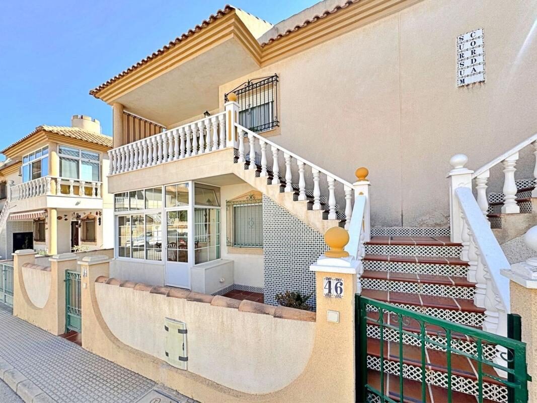 Апартаменти з 2 спальнями, 64м² в Оріуела, Іспанія [ID: 0152-559894]