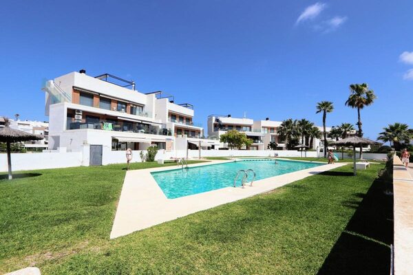 Apartments in Orihuela, Spain, 72m² - image 25