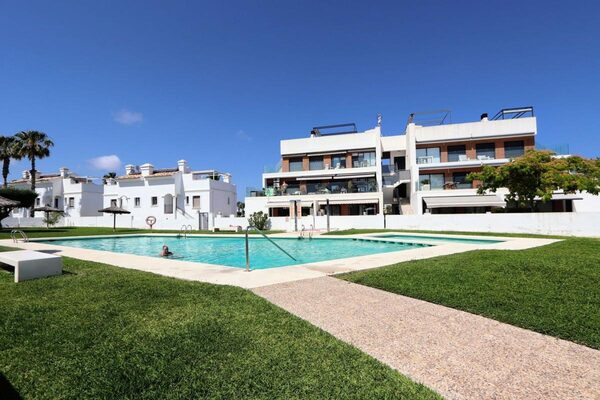 Apartments in Orihuela, Spain, 72m²