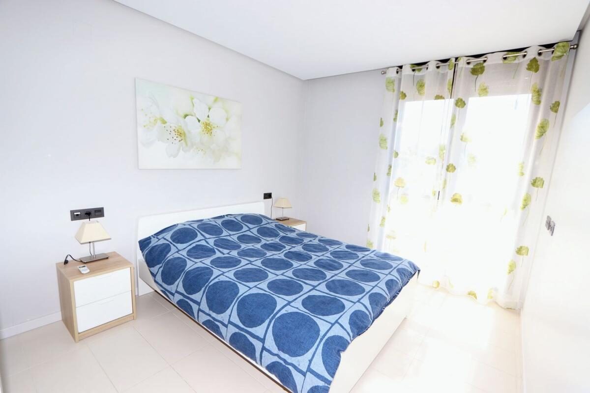 Апартаменти з 2 спальнями, 72м² в Оріуела, Іспанія [ID: 0152-559554]