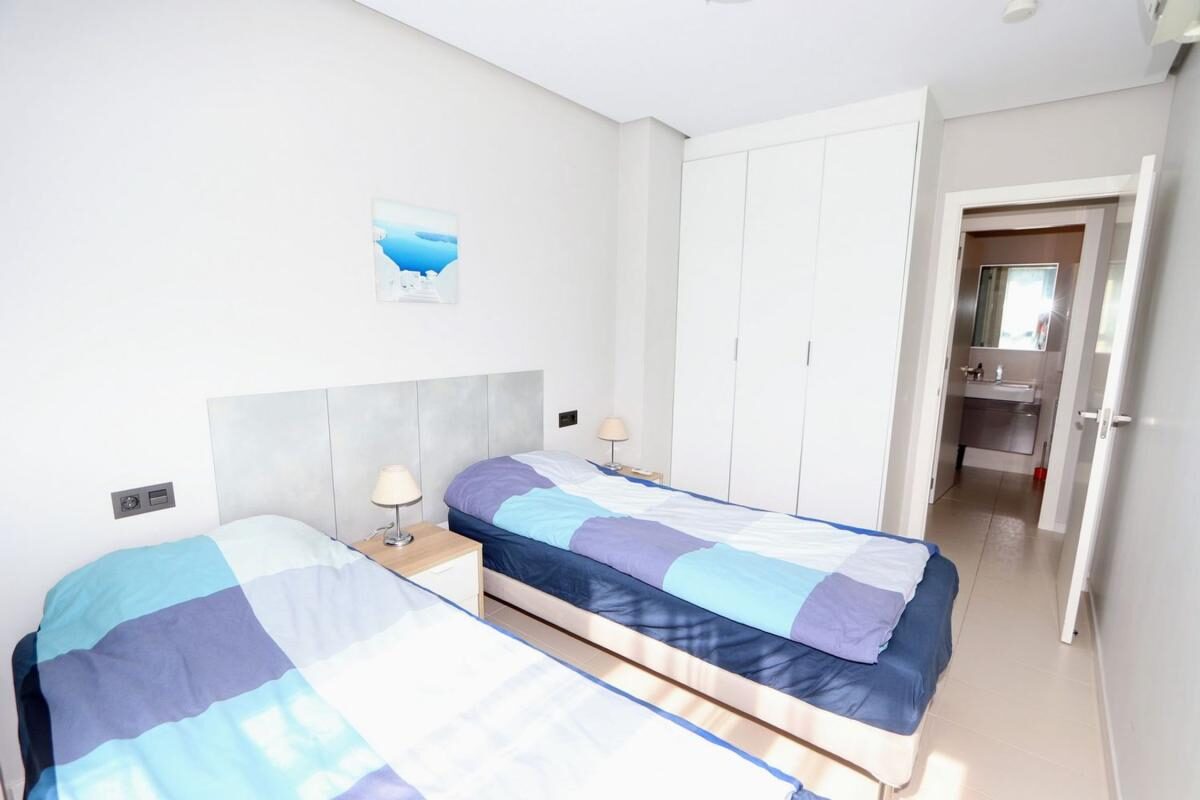 Апартаменти з 2 спальнями, 72м² в Оріуела, Іспанія [ID: 0152-559554]