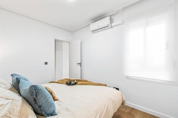 Apartments in Orihuela, Spain, 69m² - image 7