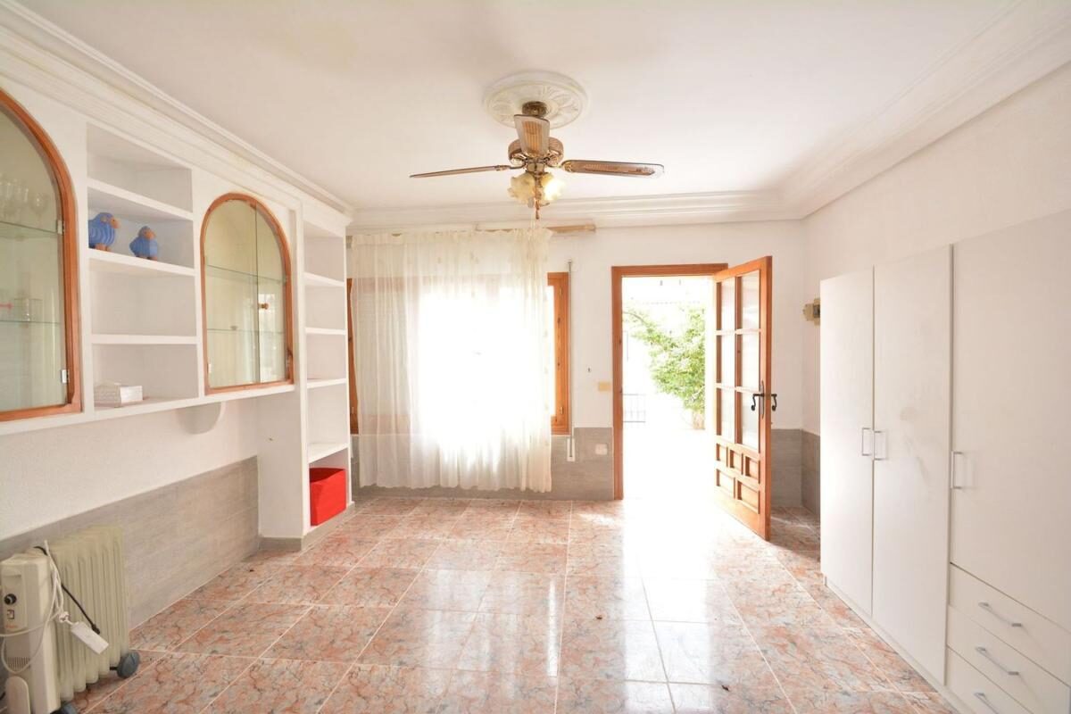 Таунхаус з 4 спальнями, 123м² в Торрев'єха, Іспанія [ID: 0152-559157]