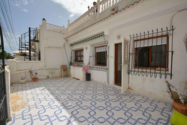 Townhouse in Torrevieja, Spain, 123m² - image 2