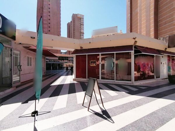Комерційна нерухомість в Бенідорм, Іспанія, 300м² - зображення 2
