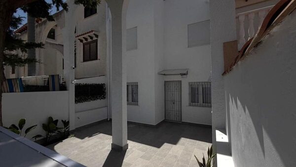 Townhouse in Torrevieja, Spain, 70m² - image 14