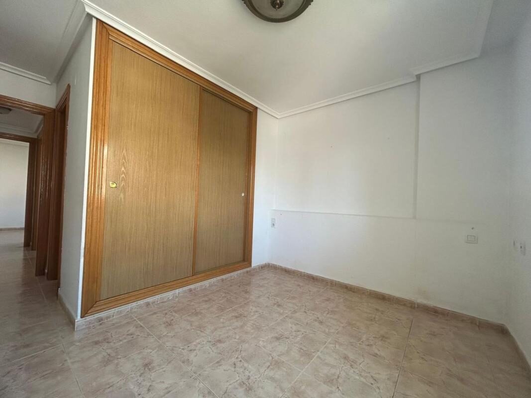 Apartments with 3 bedrooms, 94m² in Alicante, Spain [ID: 0152-553618]