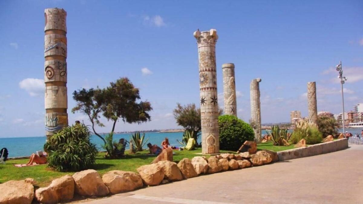 Apartments with 3 bedrooms, 111m² in Torrevieja, Spain [ID: 0152-552399]