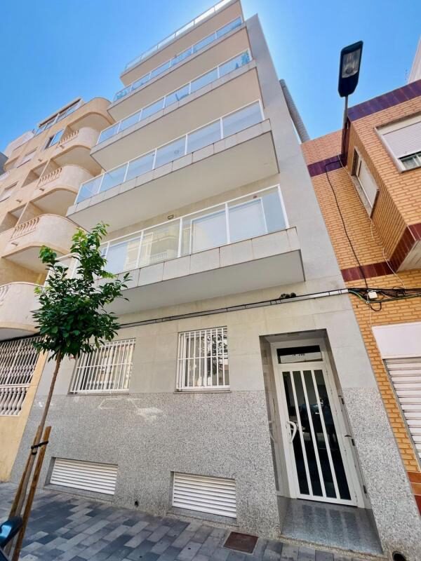 Apartments in Torrevieja, Spain, 111m² - image 16