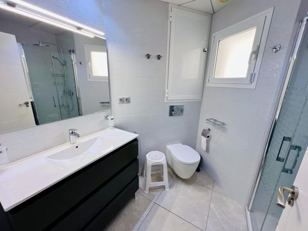 Apartments with 3 bedrooms, 111m² in Torrevieja, Spain [ID: 0152-552399]