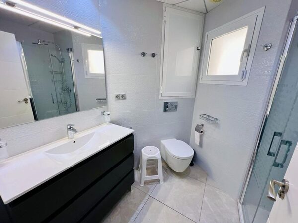 Apartments in Torrevieja, Spain, 111m² - image 20