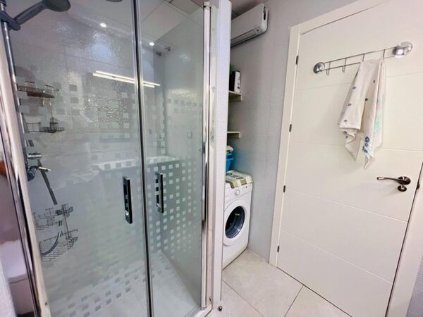 Apartments in Torrevieja, Spain, 111m² - image 19