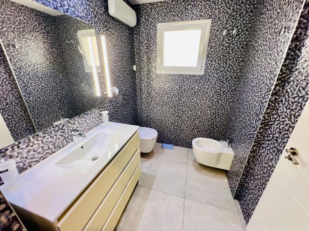 Apartments with 3 bedrooms, 111m² in Torrevieja, Spain [ID: 0152-552399]